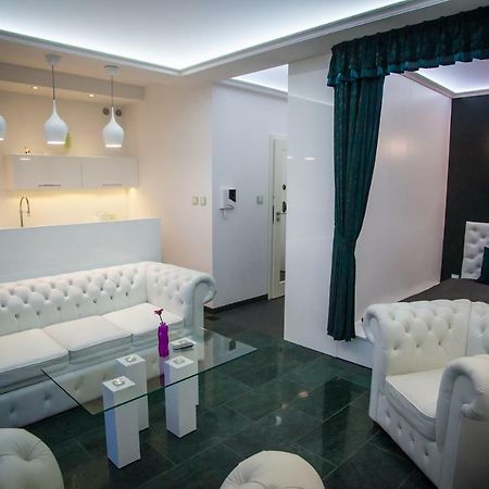 Royal Apartment In City Centre Suwalki Ngoại thất bức ảnh