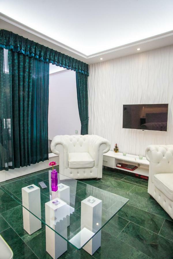 Royal Apartment In City Centre Suwalki Ngoại thất bức ảnh